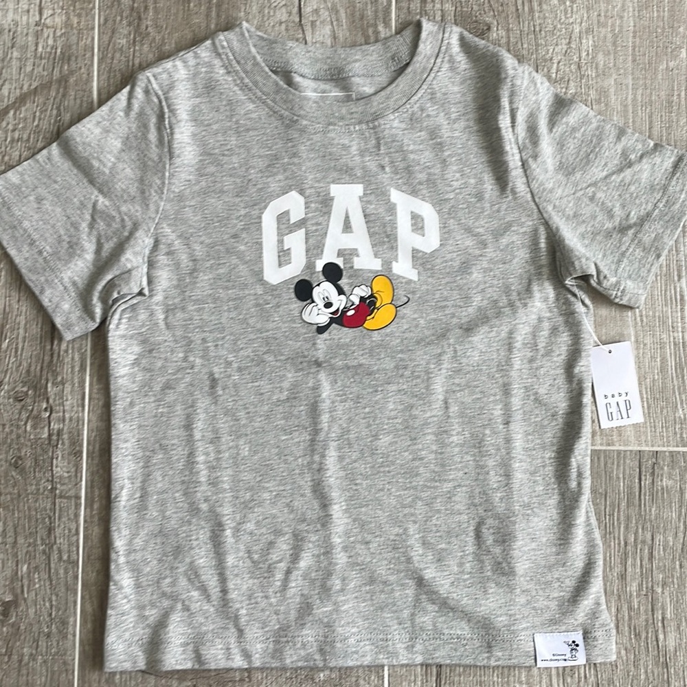 Toddler GAP Disney Mickey shirt